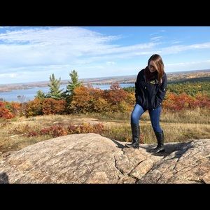 Meet your Posher, Michaelann